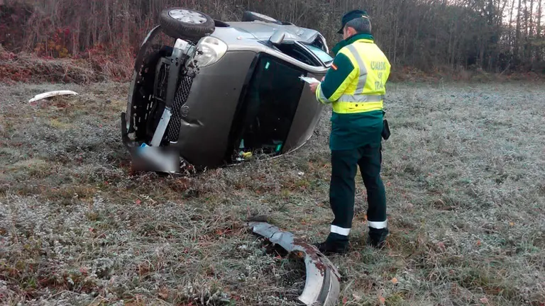 Accidente en Larrasoaña GUARDIA CIVIL
