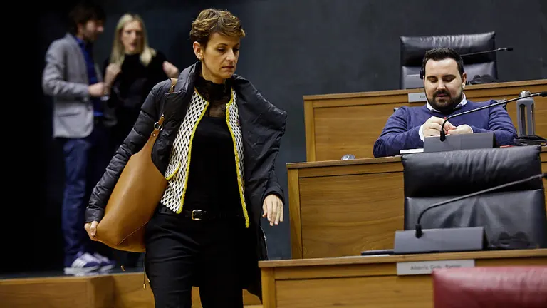 Pleno ordinario de Parlamento de Navarra. IÑIGO ALZUGARAY