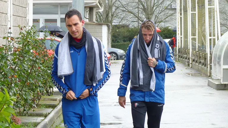 Los jugadores de Osasuna Unai García y Brandon Thomas en Tajonar. Navarra.com