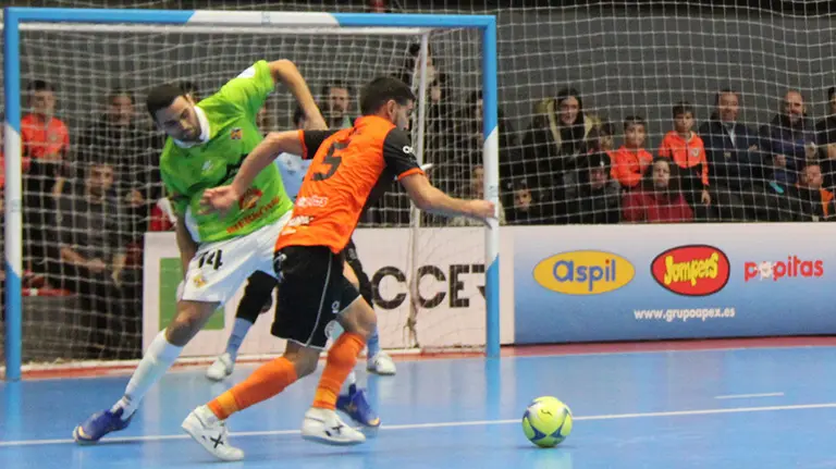 Partido de fútbol sala del Ribera Navarra ante Palma Futsal en Tudela. Cedida.