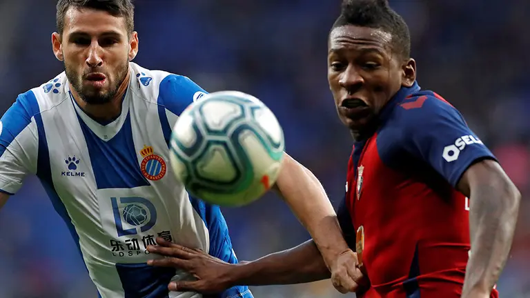 Partido entre el Español y Osasuna en el RCDE Stadium de Cornellá