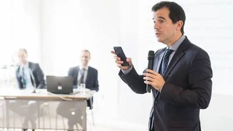 Mikel Irujo, director general de Acción Exterior del Gobierno de Navarra, ha sido el representante del Gobierno de Navarra en la Asamblea