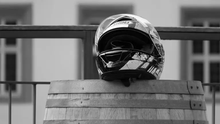 Casco de una moto ARCHIVO