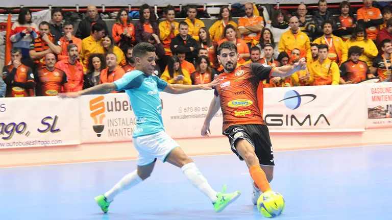 El Ribera Navarra busca los puntos en la pista del Levante después de perder ante Osasuna Xota en Tudela. Cedida.