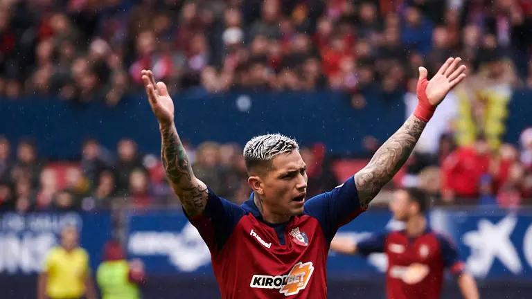 Chimy Ávila Osasuna se enfrenta a la Real Sociedad en el Sadar de Pamplona. PABLO LASAOSA