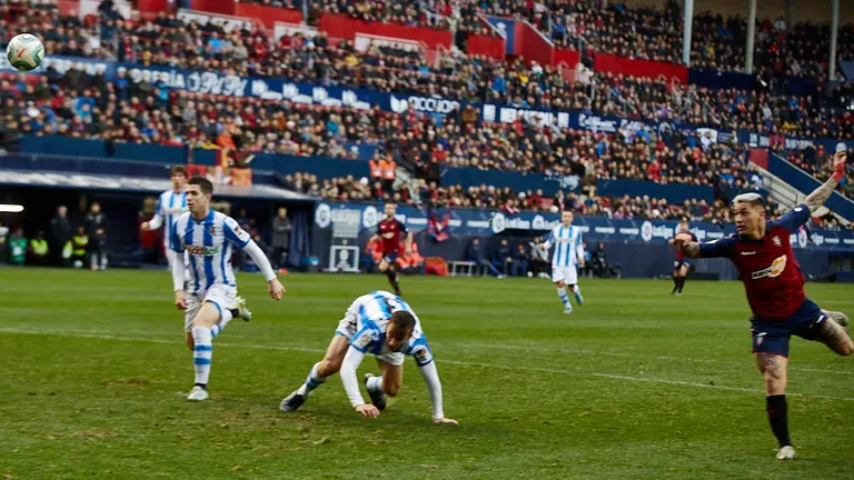 Partido de La Liga Santander entre Osasuna y Real Sociedad disputado en el estadio de El Sadar. IÑIGO ALZUGARAY