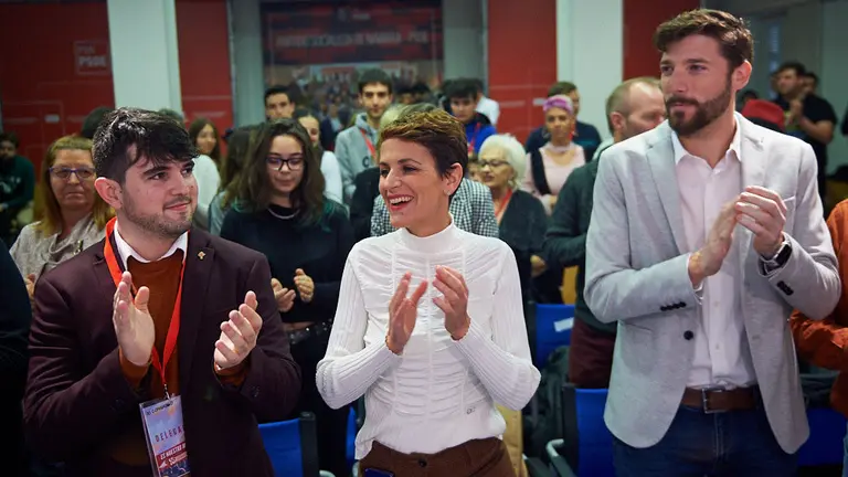 La secretaria general del PSN, María Chivite, interviene en la clausura del XI Congreso de Juventudes Socialistas de Navarra. MIGUEL OSÉS