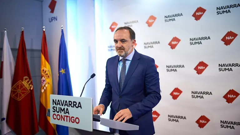 Rueda de prensa del portavoz de Navarra Suma, Javier Esparza, para valorar el acuerdo suscrito entre el PSOE y el PNV. MIGUEL OSÉS