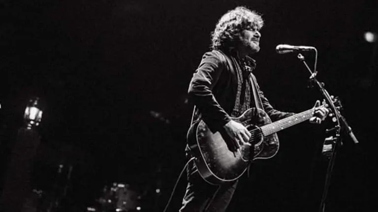 Concierto de Quique González en el festival SantaPascuas TWITTER (@Santaspascuas_F)