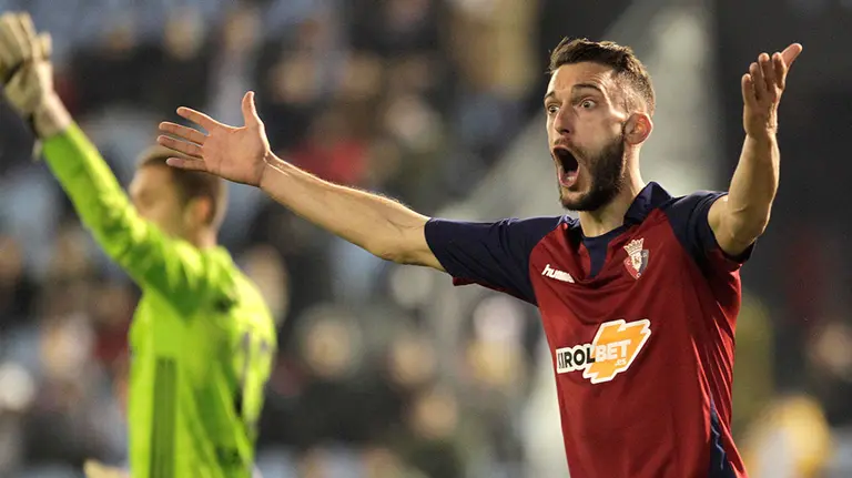 Osasuna se enfrenta al Celta en Balaídos EFE