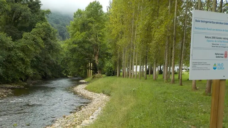 Detalle de la obra de ingeniería de restauración fluvial H20 GUREA