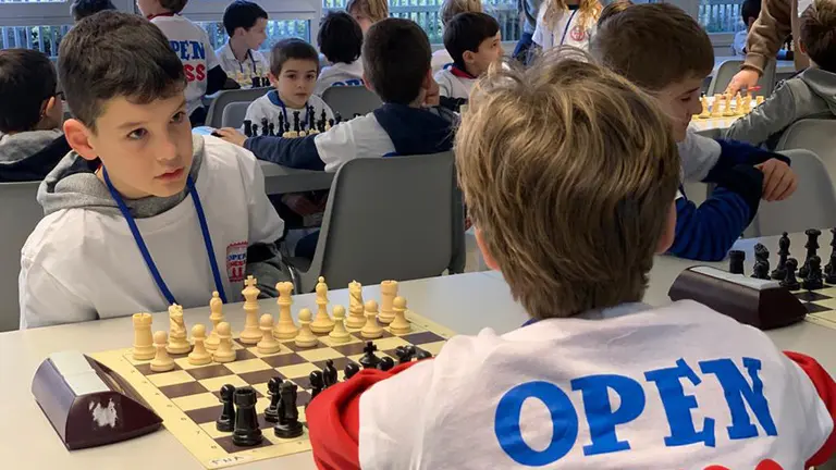 Torneo Open Chess de ajedrez del colegio Miravalles-El Redín. Cedida.