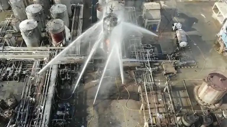 Vista aérea del accidente ocurrido esta semana en una planta de Tarragona EUROPA PRESS