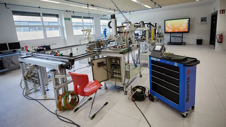 Inauguración del nuevo centro de Salesianos en Sarriguren. IÑIGO ALZUGARAY