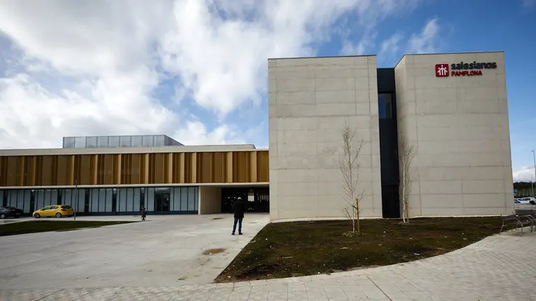 Inauguración del nuevo centro de Salesianos en Sarriguren. IÑIGO ALZUGARAY