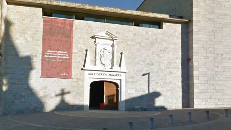 Fachada del Archivo de Navarra. ARCHIVO