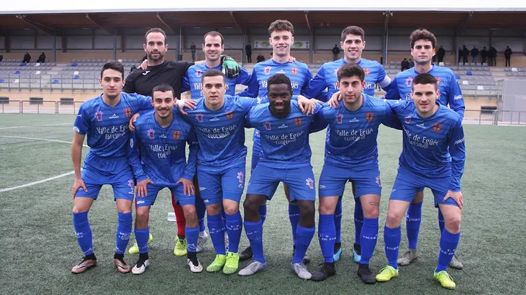 Equipo titular del Valle de Egüés en tercera división. valleeguesfutbol.com