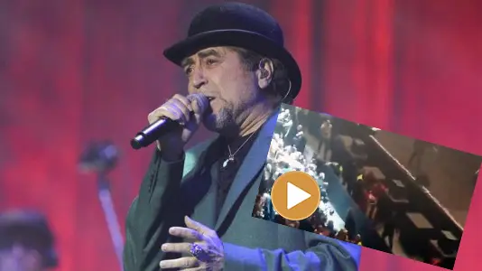 Joaquín Sabina, durante un momento de un conciertojpg