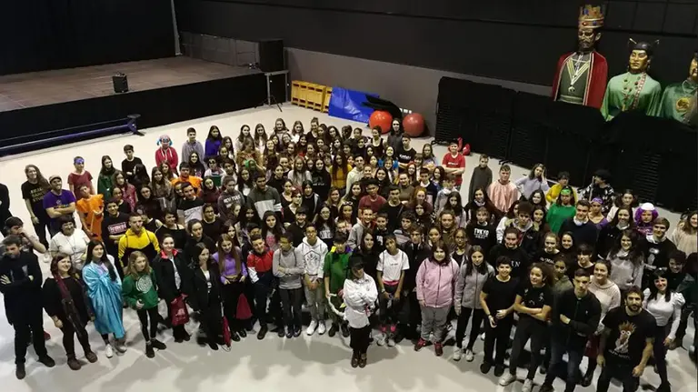 Fista final en Tafalla del programa de talleres de teatro Salto a escena CEDIDA