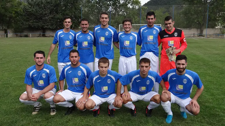 Equipo titular del Aurrerá de Liédena en Primera regional. Facebook CD Aurrerá.
