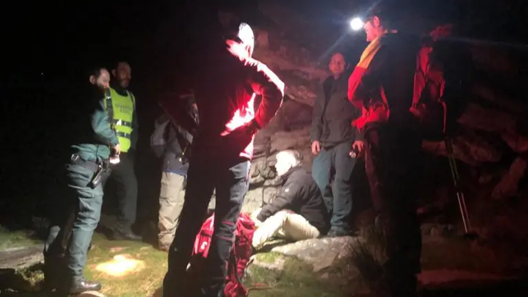 La Guardia Civil localiza a dos montañeros franceses. GUARDIA CIVIL