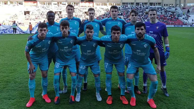 Equipo titular de Osasuna Promesas ante la UD Logroñés en Las Gaunas. @CAOsasuna.