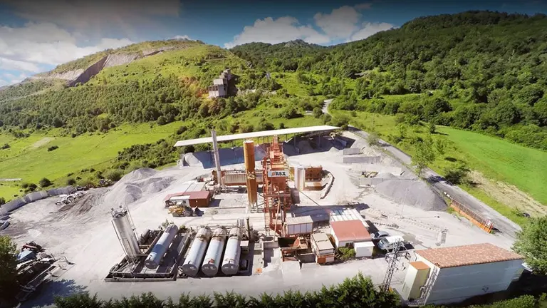 Planta de asfaltos Orsa, en Alsasua, donde se ha producido el accidente laboral GOOGLE MAPS