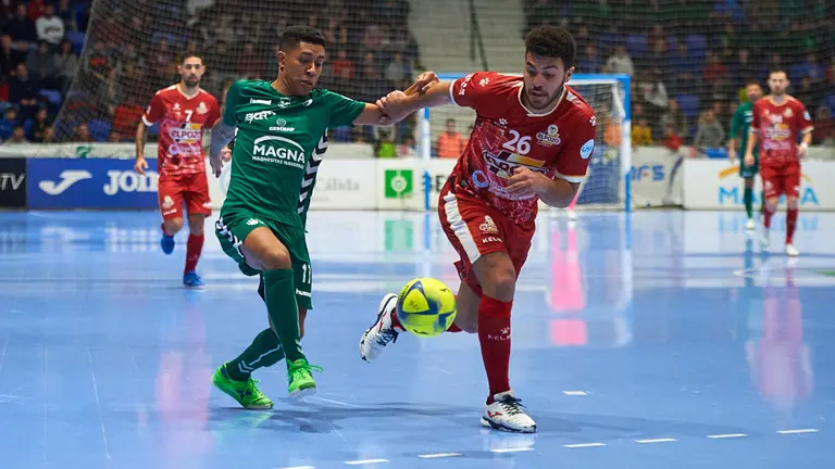 Osasuna Xota se enfrenta a El Pozo Murcia en el Pabellón Anaitasuna de Pamplona. MIGUEL OSÉS