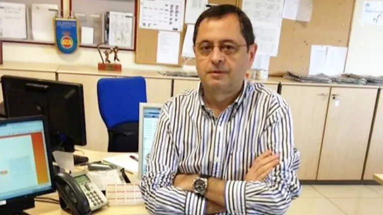 El periodista Chema Candela en la redacción de Rne en Madrid. Twitter.