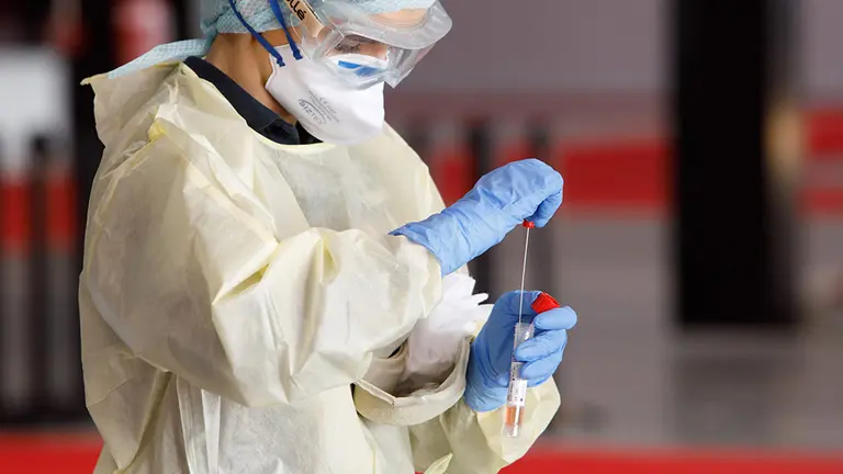  Test de coronavirus en Refena a personal con sintomatología de profesiones esenciales. GOBIERNO DE NAVARRA (14)