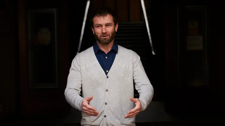 Koldo Leoz (EH Bildu), nuevo alcalde de Estella tras una moción de censura con dos concejales tránsfugas del  PSN, incluido Jorge Crespo, para desalojar a Gonzalo Fuentes, de Navarra Suma. PABLO LASAOSA