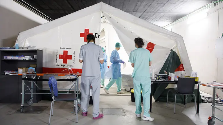 Carpas en el sótano de Urgencias del Complejo Hospitalario de Navarra GOBIERNO DE NAVARRA
