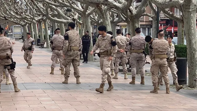 Efectivos del Ejército del Aire en el centro de la ciudad de Calatayud - AYUNTAMIENTO CALATAYUD