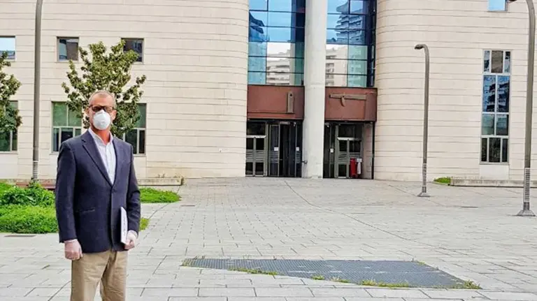 Vox presenta la denuncia en el Tribunal Superior de Justicia de Navarra CEDIDA