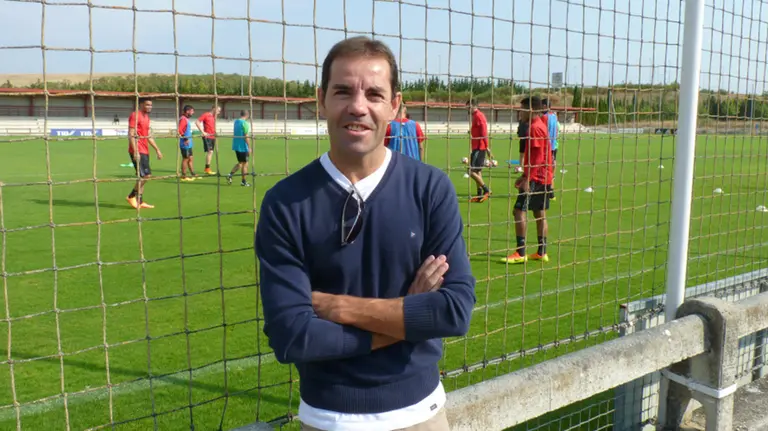 El delantero de Osasuna, Iván Rosado, en las instalaciones de Tajonar. Navarra.com