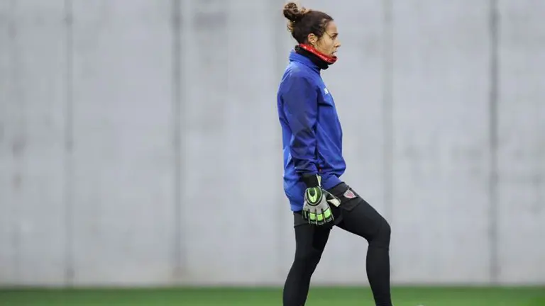 Ainhoa Tirapu durante un entrenamiento del Athletic. TWITTER