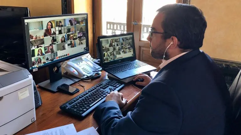 El consejero Javier Remírez, en la videoconferencia con el Ministerio de Igualdad GOBIERNO DE NAVARRA