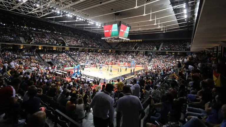 Partido de baloncesto en el pabellón Navarra Arena de Pamplona. Cedida.