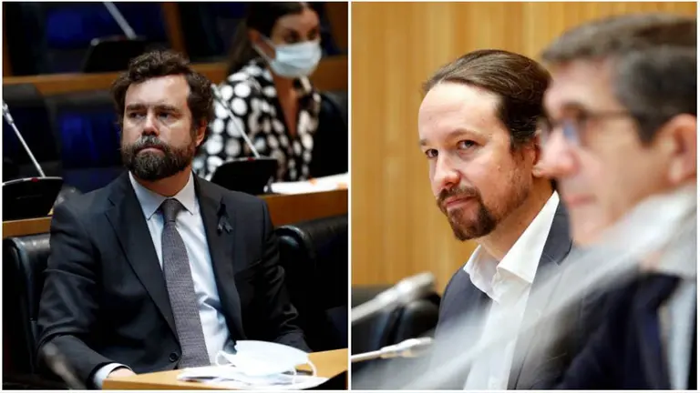 Espinosa de los Monteros y Pablo Iglesias, durante el momento de la comisión.