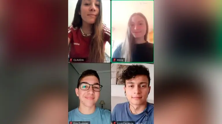 Los alumnos Claudia Mayor, Alicia Berrueta, Eloy Pasquier y Erick Carranza de la EASDi de Corella que han ganado  el III Reto Big Data de Fundación La Caixa. EASDI