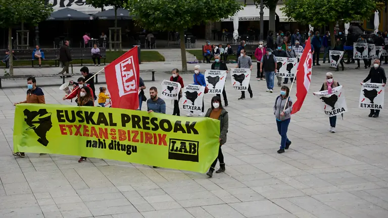 LAB se manifiesta a favor de los presos de ETA. PABLO LASAOSA