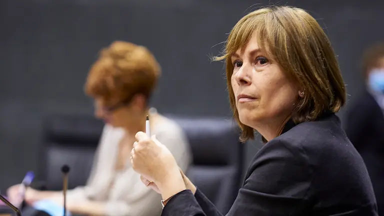 La presidenta de Geroa Bai, Uxue Barkos, durante la Mesa y Junta de Portavoces en el Salón de Plenos del Parlamento de Navarra, en Pamplona, Navarra (España) a 4 de junio de 2020.

08 JUNIO 2020 POLÍTICA;POLÍTICA FORAL

8/6/2020