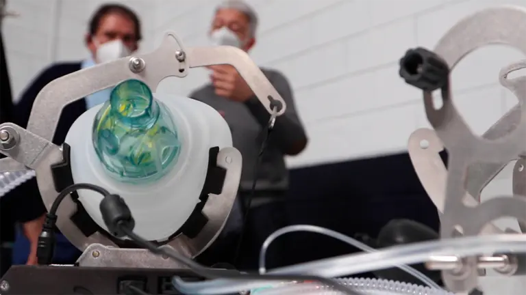 Uno de los respiradores fabricados por esta nueva empresa en Navarra. CEDIDA