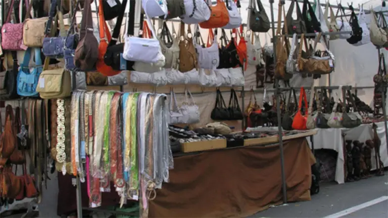 Mercadillo de Tudela que se abre este sábado 20 de junio al público. Web Tudela.es