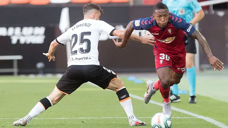Partido en Mestalla entre Osasuna y el Valencia (5) CA OSASUNA