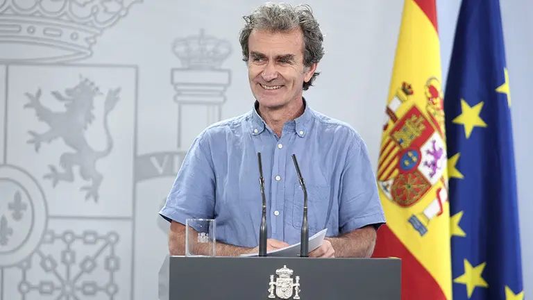 El director del CCAES, Fernando Simón, durante su intervención en una rueda de prensa sobre la recogida y actualización de las series de datos epidemiológicos en España, en Madrid (España), a 19 de junio de 2020.

19 JUNIO 2020;RUEDA DE PRENSA;SALVADOR ILLA;FERNANDO SIMON;COVID19

19/6/2020