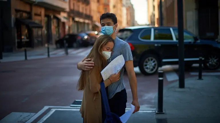 Estudiantes navarros se presentan a la EVAU tras la crisis del coronavirus en Pamplona. MIGUEL OSÉS
