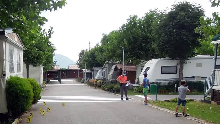 Lugar donde ocurrió el accidente en el Camping Iratxe. POLICÍA FORAL