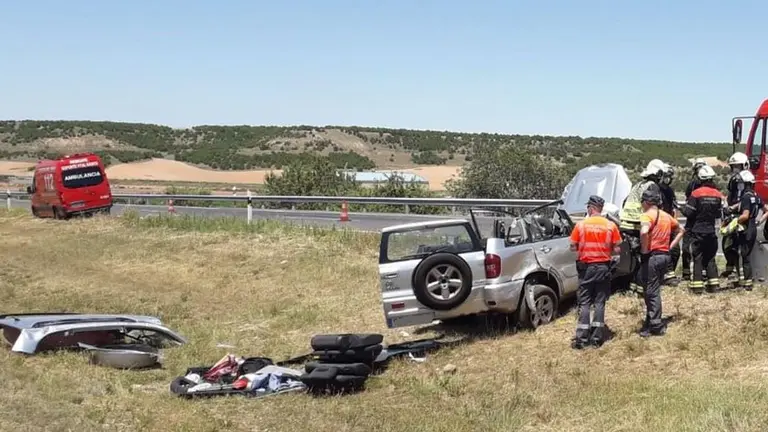 Accidente de tráfico en Abiltas con dos heridos. POLICÍA FORAL