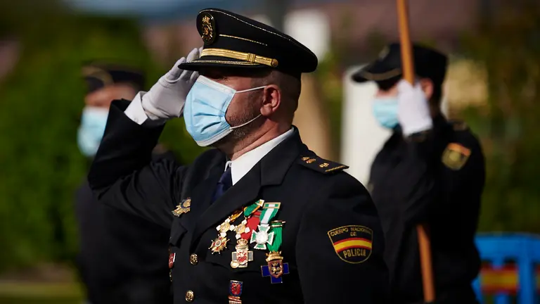 Acto de jura de cargo de la 34ª promoción de la escala básica de Policía Nacional en Beloso. PABLO LASAOSA